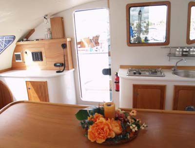 Катамаран б/у LADY HAWKE CABIN Катамаран б/у LADY HAWKE CABIN