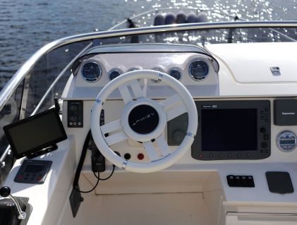 Моторная яхта AZIMUT ( гв) Моторная яхта AZIMUT ( гв)