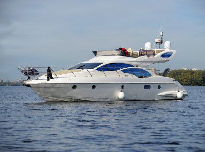 Моторная яхта AZIMUT ( гв) Моторная яхта AZIMUT ( гв)
